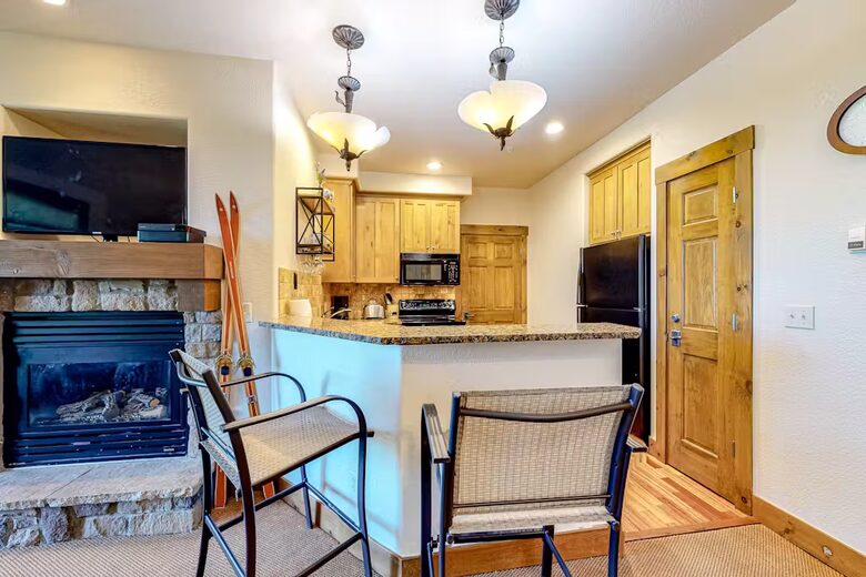 Inviting Colorado Condo Steps from the Slopes - Granby, Colorado