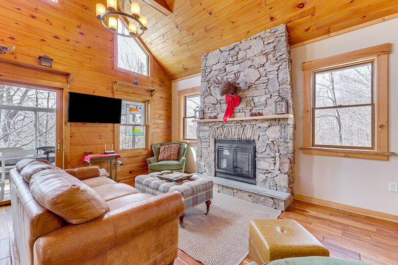 Charming Vermont Escape with Scenic Views - Cambridge, Vermont