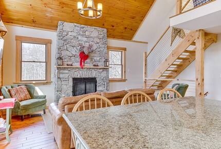 Charming Vermont Escape with Scenic Views - Cambridge, Vermont