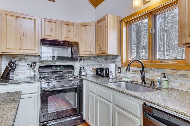 Charming Vermont Escape with Scenic Views - Cambridge, Vermont