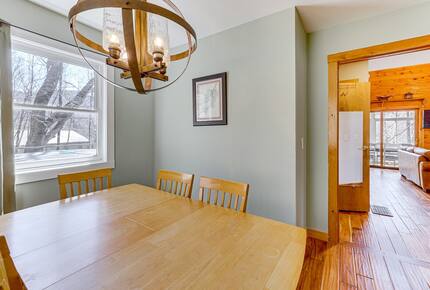 Charming Vermont Escape with Scenic Views - Cambridge, Vermont