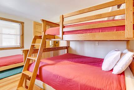 Charming Vermont Escape with Scenic Views - Cambridge, Vermont