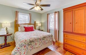 Charming Vermont Escape with Scenic Views - Cambridge, Vermont