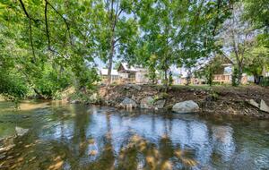 Designer 3 Tiny Home Compound on the River - Waynesville, North Carolina