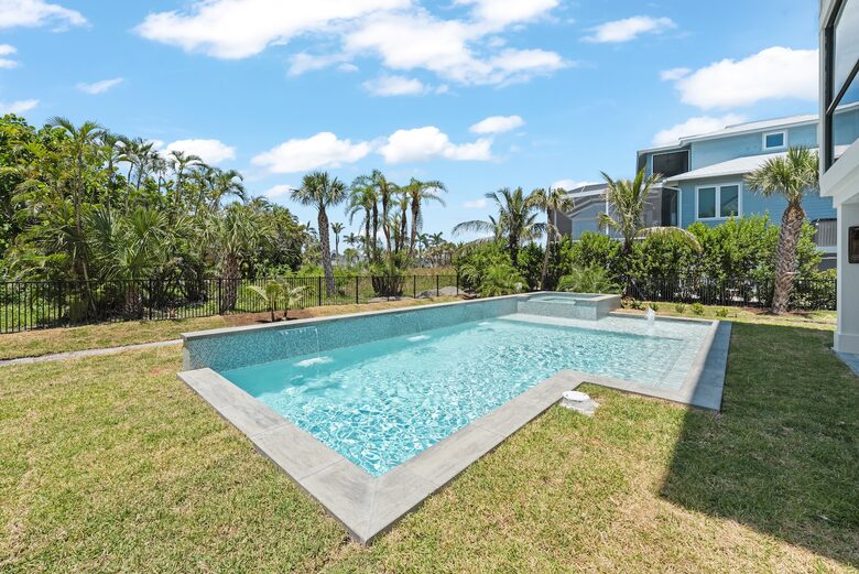 Pelican's Perch - Sanibel Island, Florida