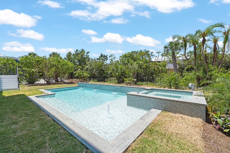 Pelican's Perch - Sanibel Island, Florida