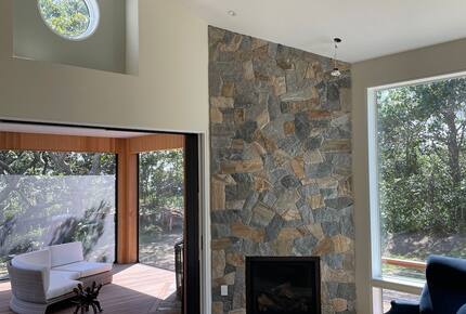 Aquinnah's Hidden Hilltop Haven - Aquinnah, Massachusetts