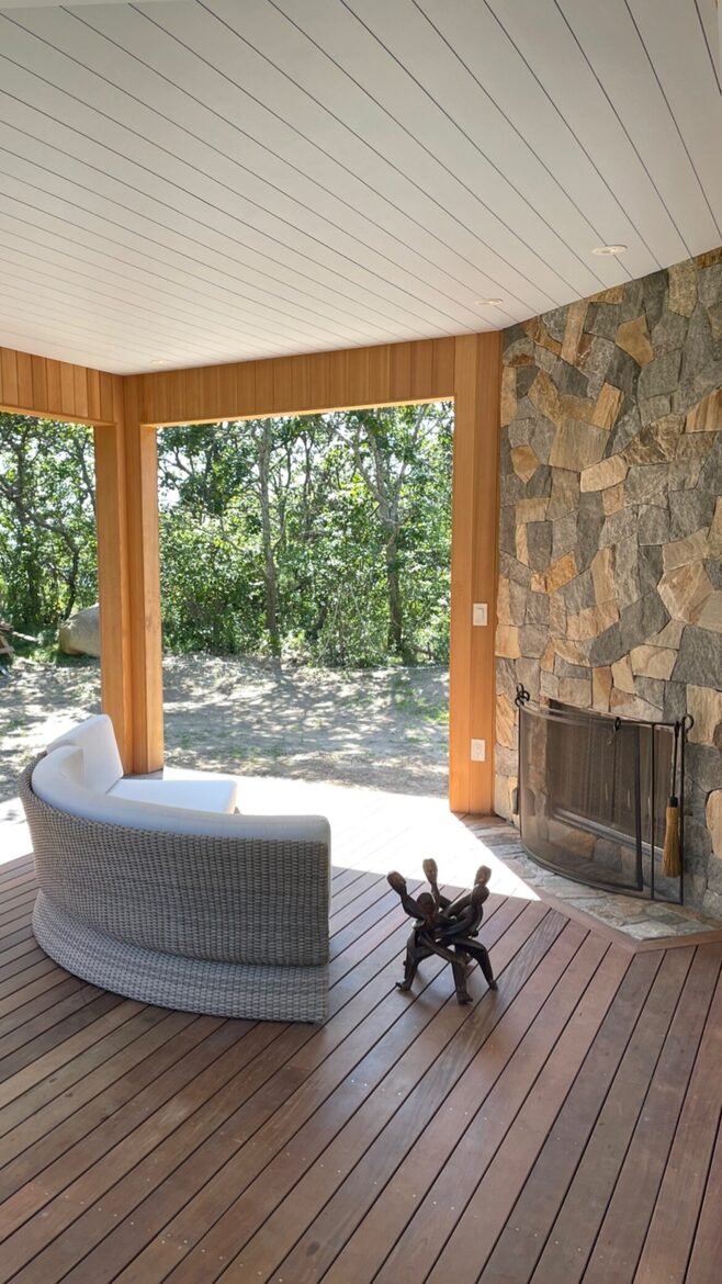 Aquinnah's Hidden Hilltop Haven - Aquinnah, Massachusetts