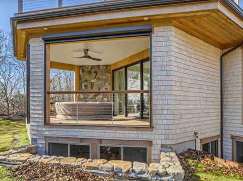 Aquinnah's Hidden Hilltop Haven - Aquinnah, Massachusetts