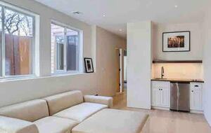 Aquinnah's Hidden Hilltop Haven - Aquinnah, Massachusetts