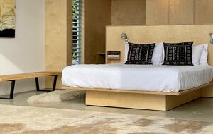 Architect-Designed Oasis Steps from Omaha Beach - Omaha, New Zealand