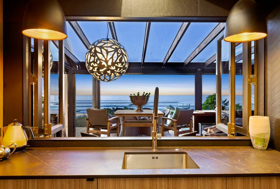 Modernist Gem with Ocean Views and Private Beach Access - Ōakura, New Zealand