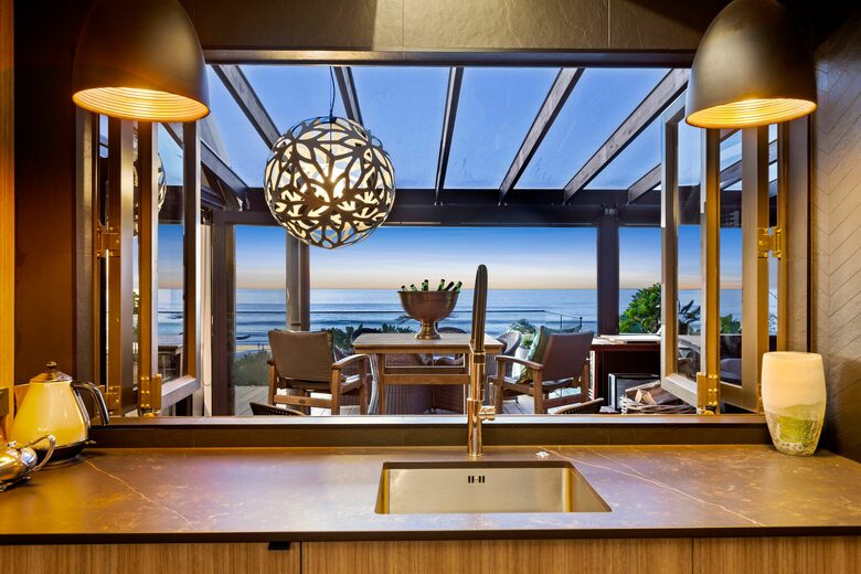 Modernist Gem with Ocean Views and Private Beach Access - Ōakura, New Zealand