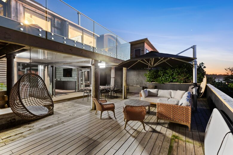 Modernist Gem with Ocean Views and Private Beach Access - Ōakura, New Zealand