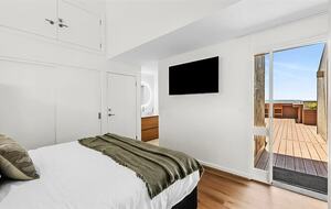 Contemporary Beachfront Living Along the Great Ocean Road - Lorne, Australia