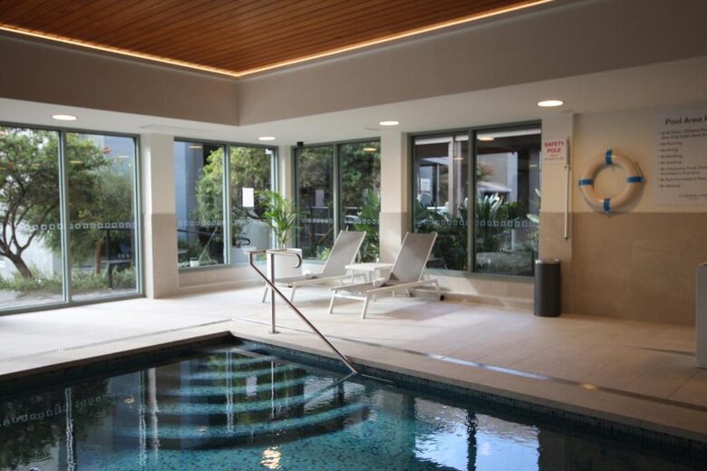 Contemporary Beachfront Living Along the Great Ocean Road - Lorne, Australia