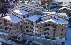 Elegant Alpine Retreat in Courchevel 1550 - Courchevel, France