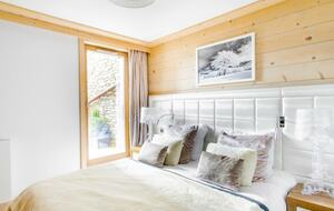 Elegant Alpine Retreat in Courchevel 1550 - Courchevel, France