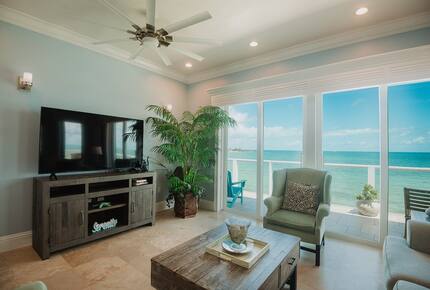 Island Views & Luxurious Comfort on Pelican Shores - Marsh Harbour, Bahamas