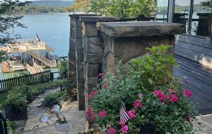 Sophisticated Mountain-View Haven on Lake Blue Ridge - Morganton, Georgia
