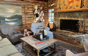 Sophisticated Mountain-View Haven on Lake Blue Ridge - Morganton, Georgia