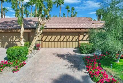 Tranquil Desert Escape with Greenery & Water Views - Palm Desert, California