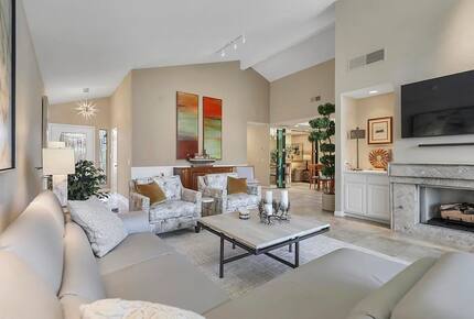 Tranquil Desert Escape with Greenery & Water Views - Palm Desert, California