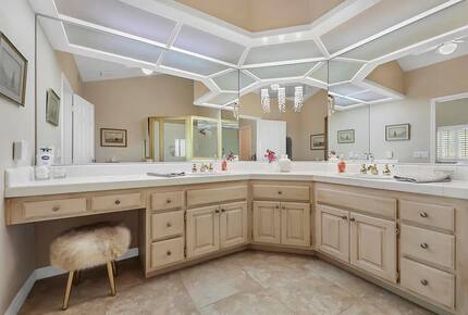 Tranquil Desert Escape with Greenery & Water Views - Palm Desert, California