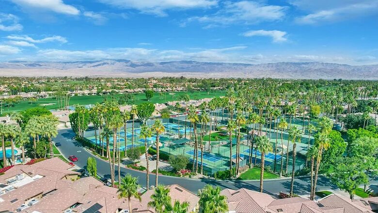Tranquil Desert Escape with Greenery & Water Views - Palm Desert, California