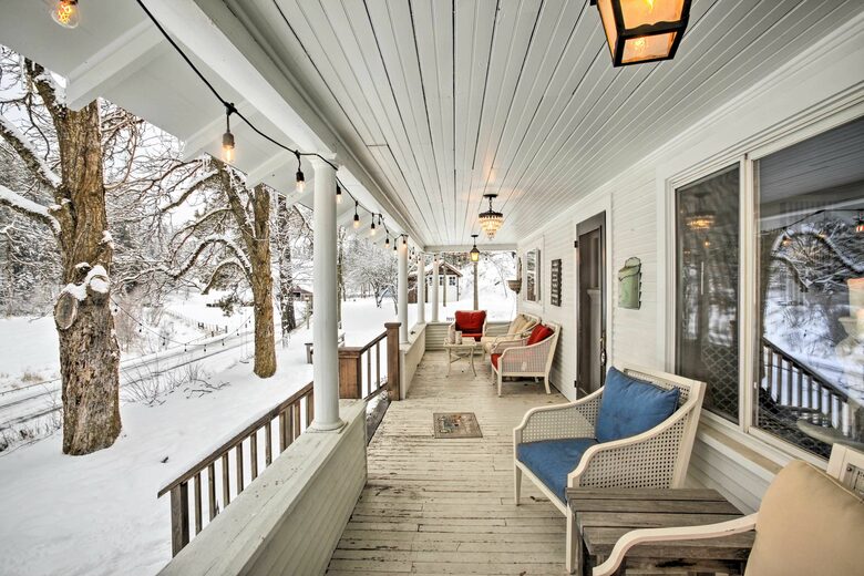 Storybook Serenity Near Coeur d'Alene - Coeur d'Alene, Idaho