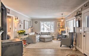 Storybook Serenity Near Coeur d'Alene - Coeur d'Alene, Idaho