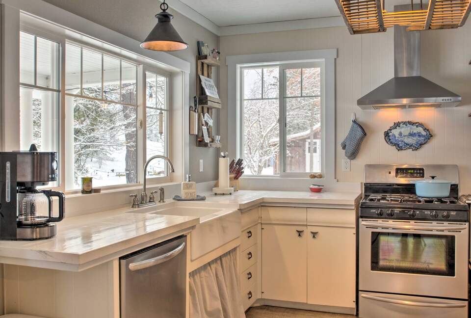 Storybook Serenity Near Coeur d'Alene - Coeur d'Alene, Idaho