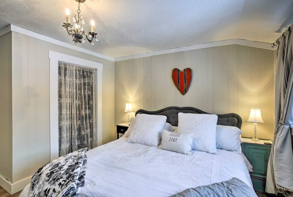 Storybook Serenity Near Coeur d'Alene - Coeur d'Alene, Idaho