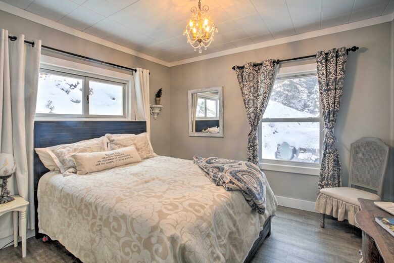 Storybook Serenity Near Coeur d'Alene - Coeur d'Alene, Idaho