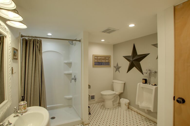 Storybook Serenity Near Coeur d'Alene - Coeur d'Alene, Idaho