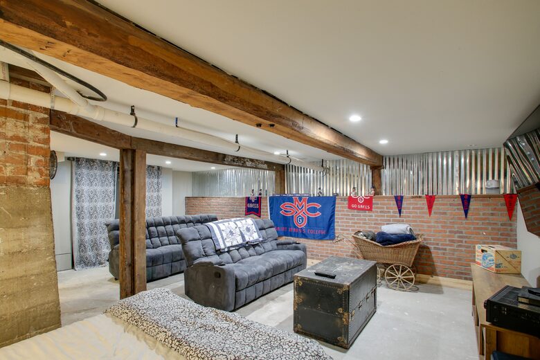 Storybook Serenity Near Coeur d'Alene - Coeur d'Alene, Idaho