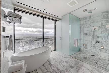 Penthouse Perfection Over the Las Vegas Strip - Las Vegas, Nevada