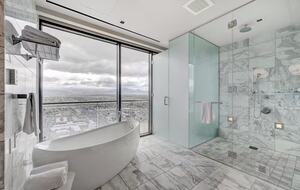 Penthouse Perfection Over the Las Vegas Strip - Las Vegas, Nevada