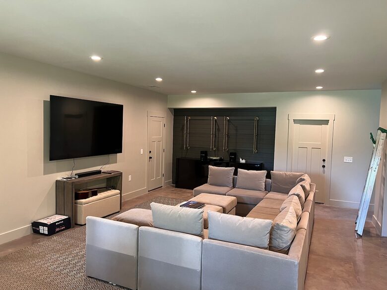 A Serene Cabin Experience with Modern Touches - Eclectic, Alabama