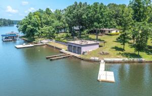 Lake Sinclair Sunshine House - Sparta, Georgia