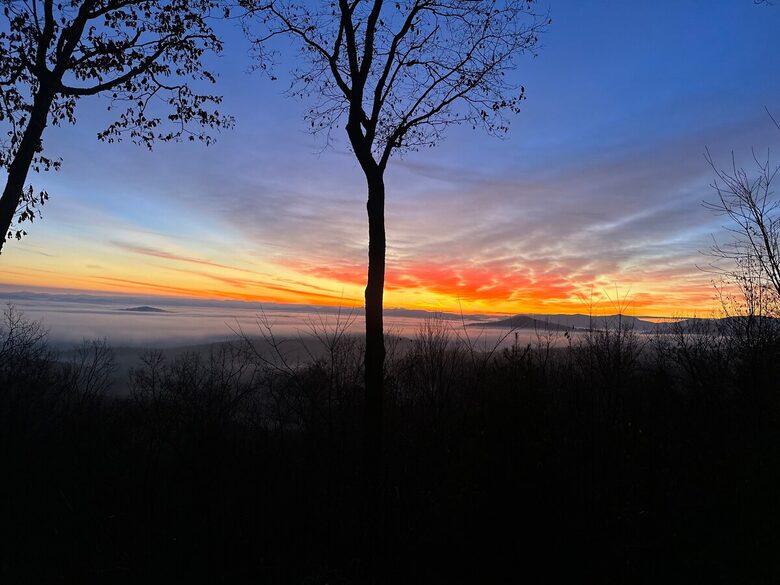 Mountain Majesty at Frog Summit - Blue Ridge, Georgia
