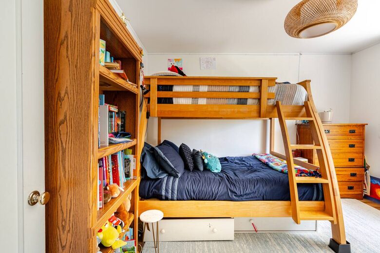 Refined Retreat Steps from Iconic Views - Tiburon, California