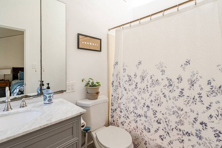 Refined Retreat Steps from Iconic Views - Tiburon, California