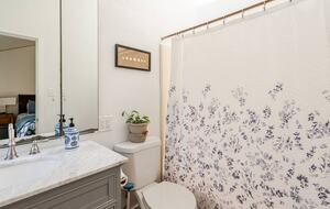 Refined Retreat Steps from Iconic Views - Tiburon, California