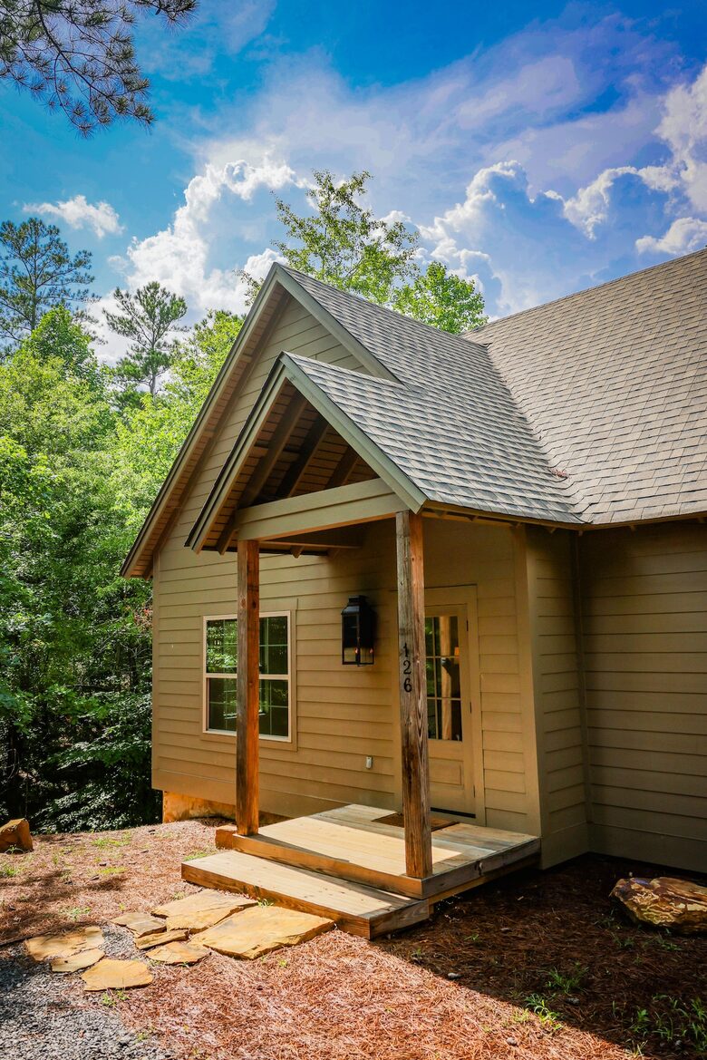 A Serene Cabin Experience with Modern Touches - Eclectic, Alabama