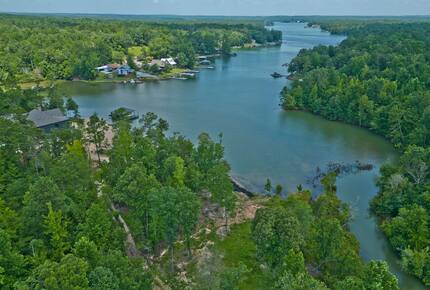 A Serene Cabin Experience with Modern Touches - Eclectic, Alabama