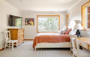 Hilltop Wine Country Estate with Pool & Views - Sonoma, California