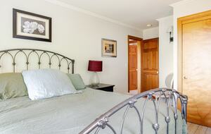 Hilltop Wine Country Estate with Pool & Views - Sonoma, California