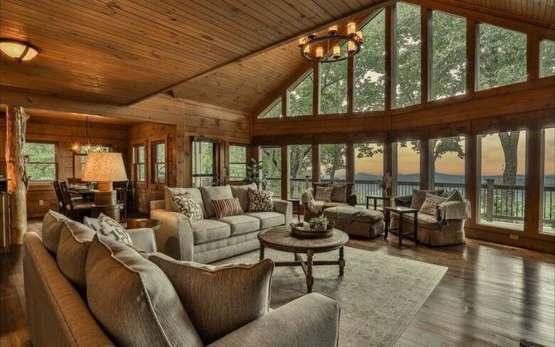 Mountain Majesty at Frog Summit - Blue Ridge, Georgia