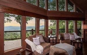 Mountain Majesty at Frog Summit - Blue Ridge, Georgia